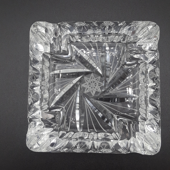 Lead Crystal 1960's Ashtray By Irena Poland 5 inches square Beautiful Cut Design - Picture 1 of 5
